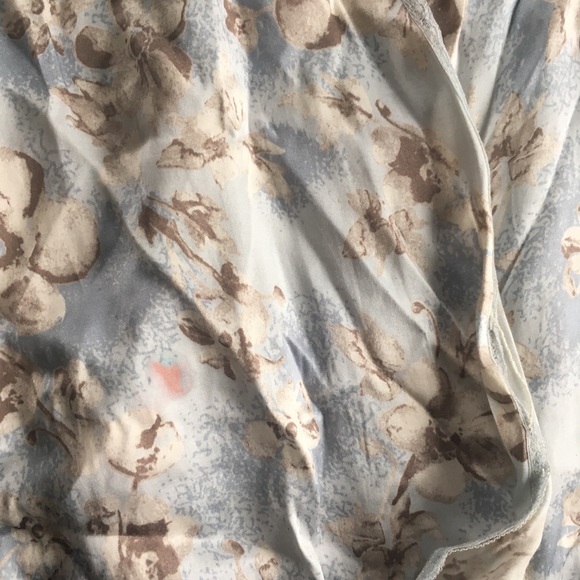 Gorgeous Winter Silks silk robe - Picture 3 of 8